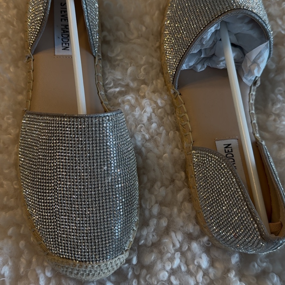 Sparkle Silver Women's Espadrille Flats - Picture 3 of 5